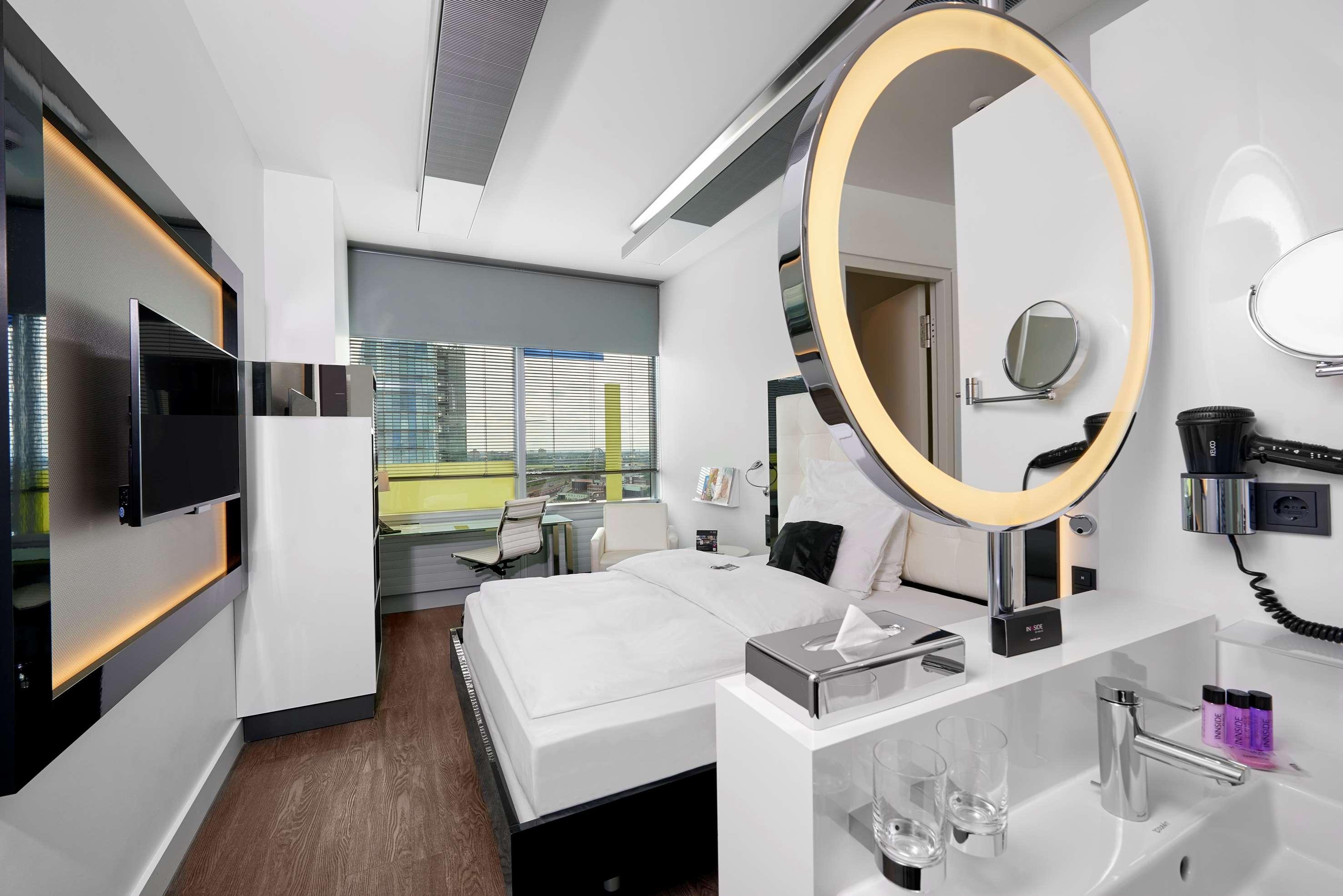 Innside By Melia Duesseldorf Hafen מראה חיצוני תמונה