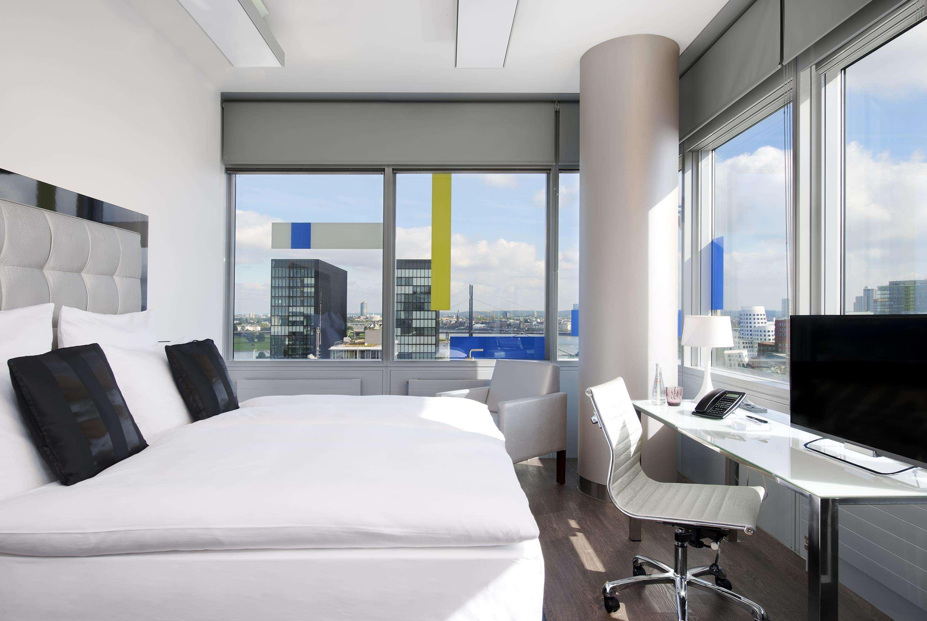 Innside By Melia Duesseldorf Hafen מראה חיצוני תמונה