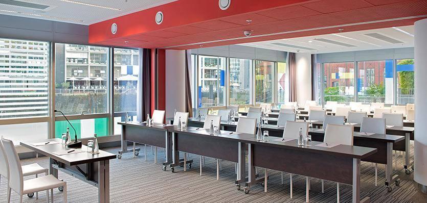 Innside By Melia Duesseldorf Hafen מראה חיצוני תמונה