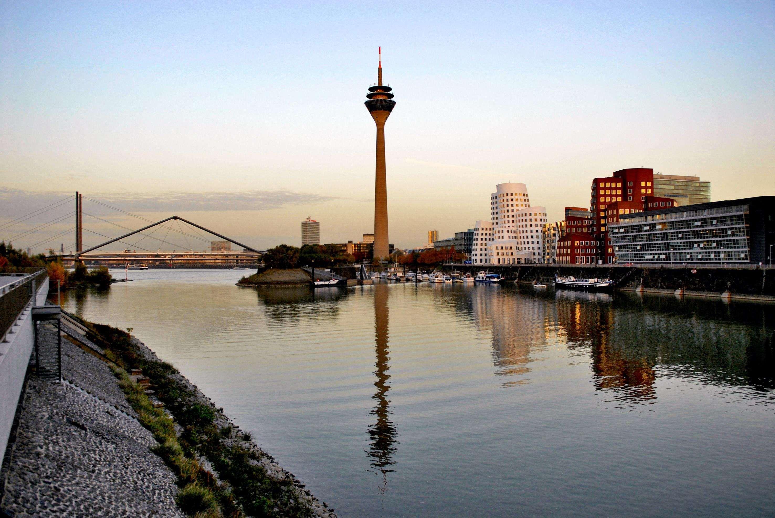 Innside By Melia Duesseldorf Hafen מראה חיצוני תמונה